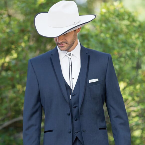 2 Button Vested Satin Trim Lapel Cowboy Tuxedo in Navy